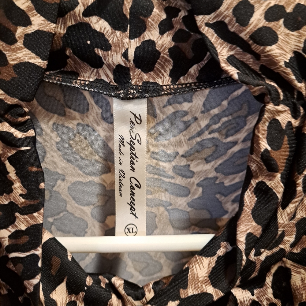 Women Shirts (L/XL)